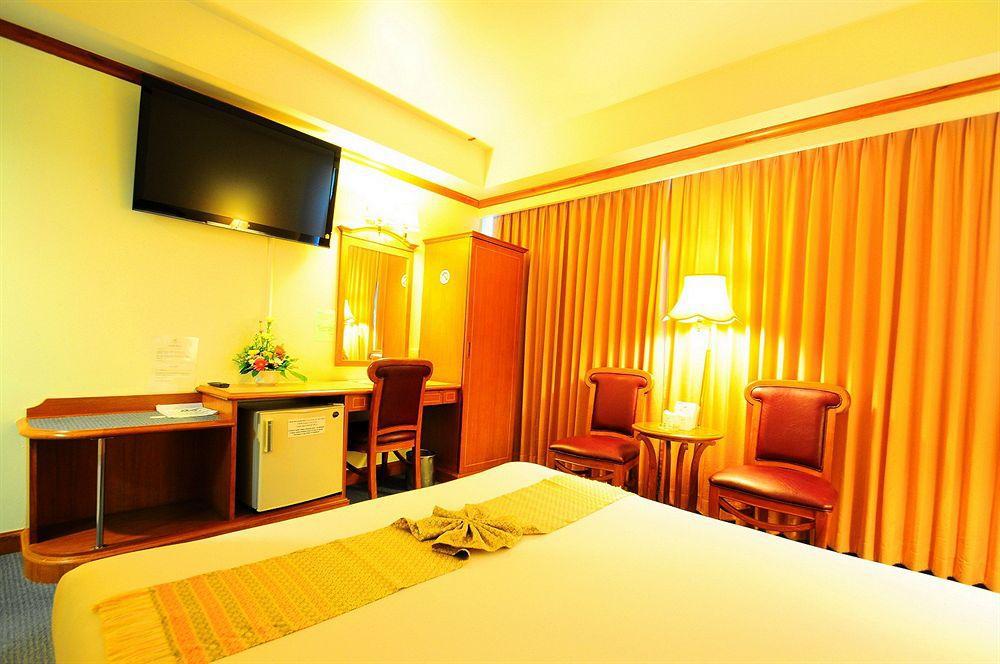 V.L. Hatyai Hotel Hat Yai Exterior photo